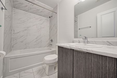 For Lease - 3058 SIXTH Line Unit# 316, Oakville, Ontario - Photo 2