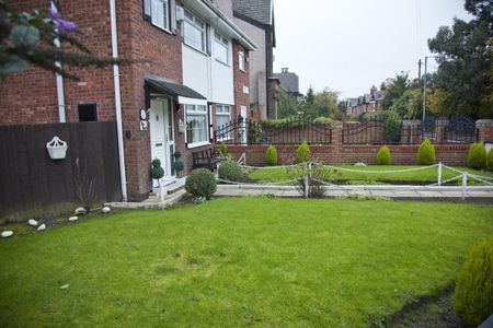 Long Lane - Photo 3