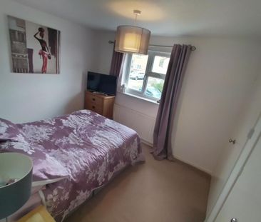 3 bedroom semi-detached house to rent - Photo 3