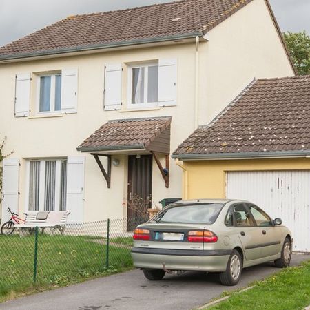 À louer Pavillon T5 95.07 m - Photo 3