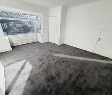 3 bedroom House To Let Total Size: 1045 SQ FT - Photo 1