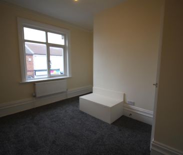 2 Bedroom Terraced House for Rent - Photo 6