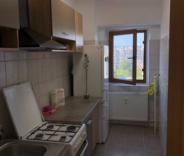 Proprietar, inchiriez garsoniera Nerva Traian - Timpuri Noi - Fotografie 2