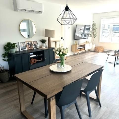 À qui la chance très beau 4 1/2 à Saint-Ambroise - Photo 1