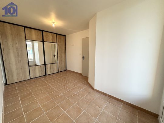 Location Maison 5 pièces 83m² VALRAS PLAGE 34350 - Photo 1