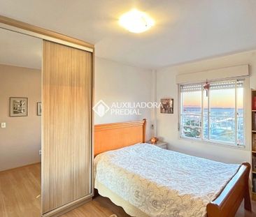 Apartamento com 2 quartos e 61m² para alugar em Cristal, Porto Alegre. - Foto 4