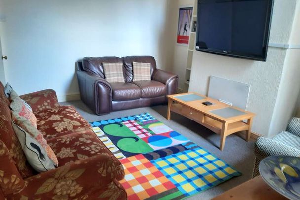 Student House at 7 Church Terrace, Stanwix, Carlisle CA3 9DQ - Photo 1