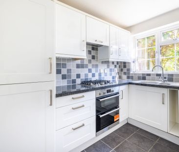 To Let 3 Bedroom House - Photo 1