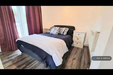 1 bedroom bungalow to rent - Photo 5