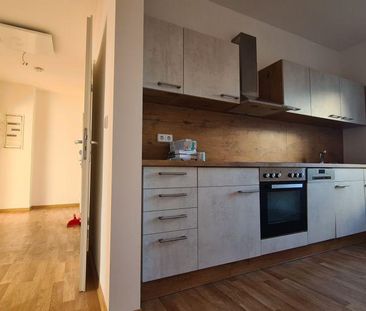 MIT EINBAUKÜCHE + ab sofort + Ecke Rewe Gorkistraße + HUND u. KATZE... - Photo 1