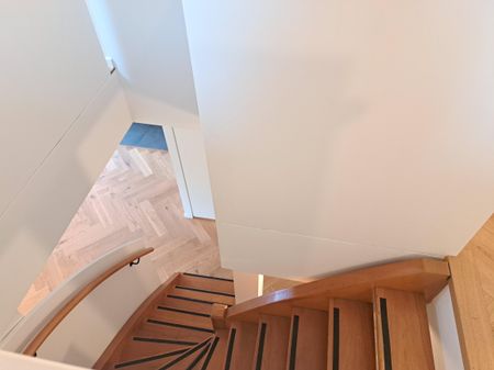 Duplex rénové 4.5 pièces centre ville 115 m2 avec terrasse en toit - Photo 5