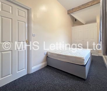1 Bedroom Flat for rent in Moorland Road - Photo 3
