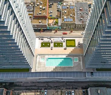 33rd Floor at THE ELI – BRAND NEW! - Photo 3