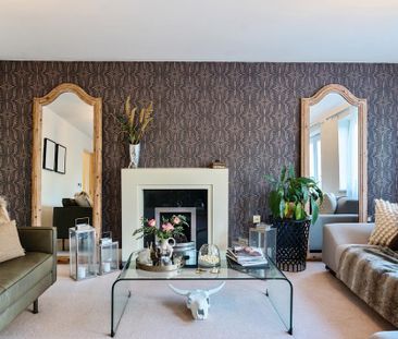 4 bedroom terraced house to rent - Photo 1