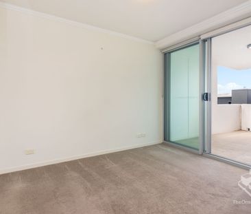 2 BEDROOM 2 BATH FURNISHED APARTMENT IN CENTRAL INDOOROOPILLY - Photo 3
