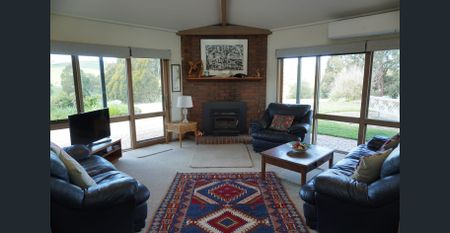 Private Escape and Big Views - Photo 2