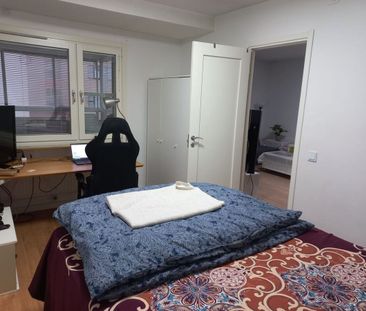 Sorögatan, Kista - Photo 3