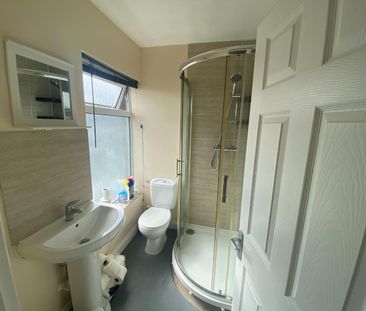 Pentyre Terrace, TFF, Plymouth - Photo 4