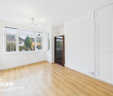 3 bedroom semi-detached house to rent - Photo 5