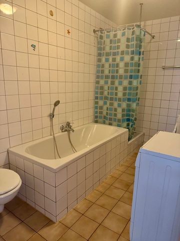 Geräumige Etagenwohnung sucht neue Mieter! - Photo 5