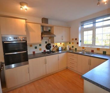 4 Bedroom Mews To Let - Photo 6