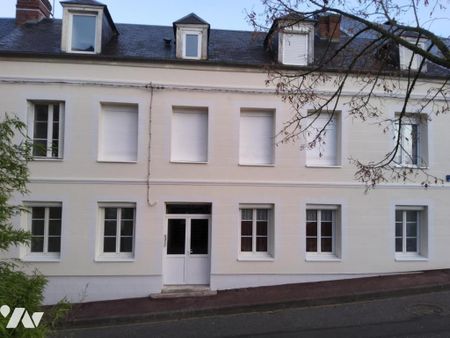 BERNAY CENTRE VILLE STUDIO RENOVE DE 20 m² - Photo 5