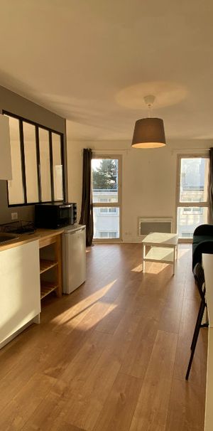 Location Appartement 1 pièce 33m² - Photo 1