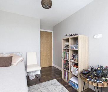 3 bedroom penthouse to rent - Photo 6