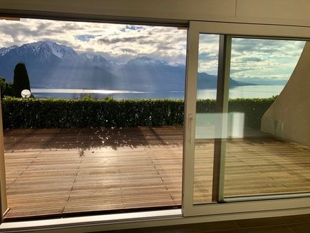 Appartement de 2.5 pièces au rez-de chaussée avec terrasse - Photo 3