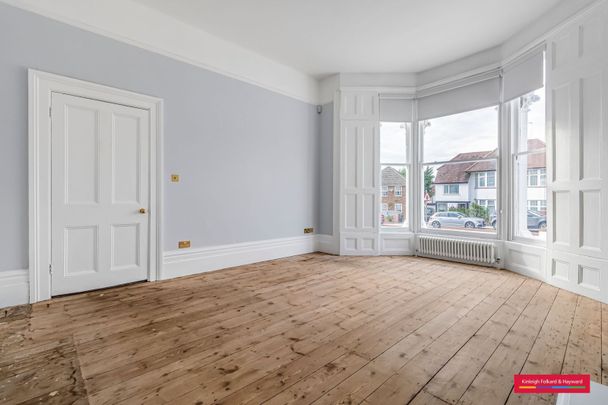 Nether Street, London, N12 - Photo 1