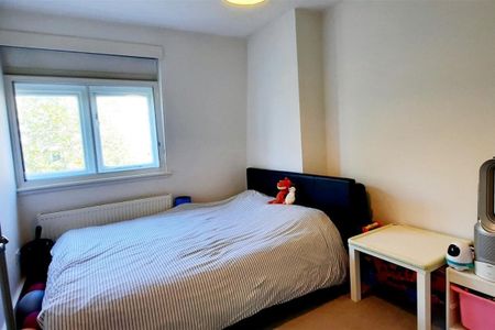 Addison Bridge Place - Photo 4