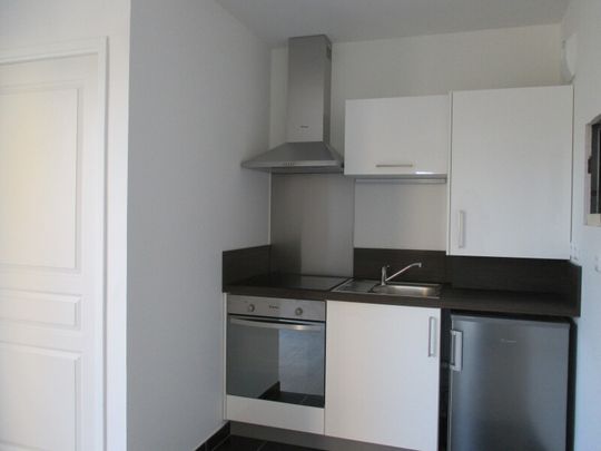 Location Appartement 2 pièces 38m² ORLEANS 45000 - Photo 1