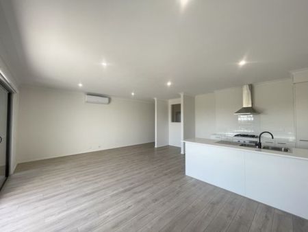 Park Fronted Poise! - Photo 5