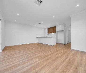 LUXURY LIVING - 6 Month Lease - Photo 6