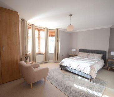 2 bedroom property to rent - Photo 4