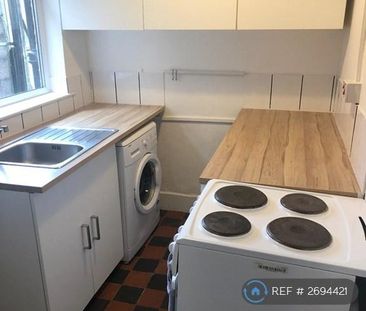 2 bedroom terraced house to rent - Photo 6