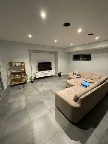 North Perth - Photo 2