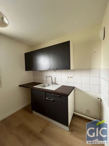 Location Appartement 3 pièces 66m² - Photo 4