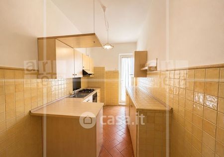 Bilocale in Affitto in Via Oderisi da Gubbio a Roma - Foto 5