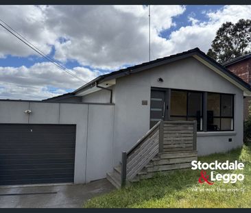 22 Rosebud Crescent, Broadmeadows, Vic 3047 - Photo 4