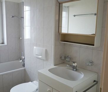 Gemütliche 3-Zimmerwohnung Nähe Landhof in Reinach zu vermieten! - Photo 2