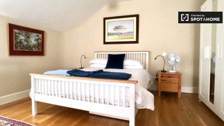 Chic studio apartment for rent in Killiney, Dublin - Photo 3