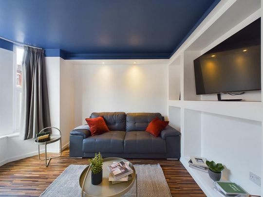 6 bedroom house share to rent - Photo 1