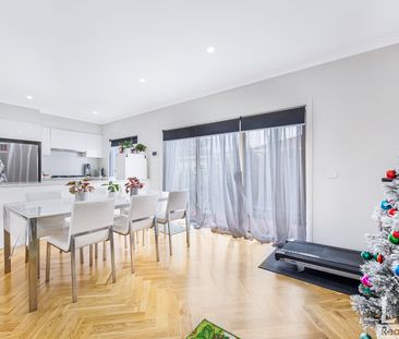 2/21 Kurrajong Avenue, Glen Waverley VIC 3150 - Townhouse For Rent ... - Photo 3