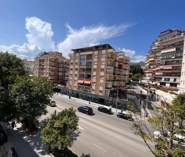 Apartment rental for teachers only, Marbella. - Photo 1