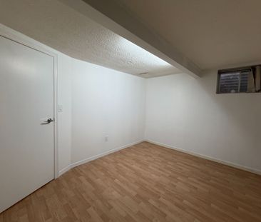 For Lease - 251 Shawnee Circle Unit# Bsmt, Toronto, Ontario - Photo 6