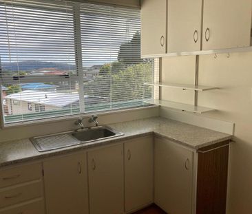 Well Presented 2 Bedroom Home - Photo 3