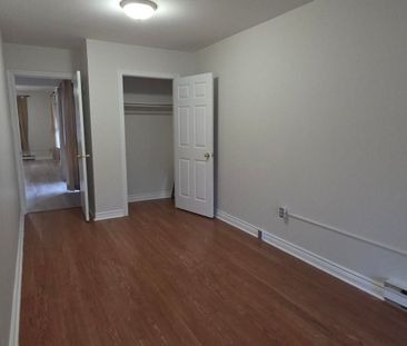 For Lease - 89 Centre Street Unit# Main Floor, Richmond Hill, Ontario - Photo 4