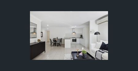 AN IMMACULATE HOME IN A GREAT POSITION - Photo 2