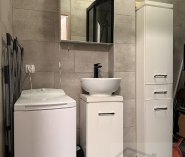 Stare Miasto ustawna kawalerka 44 m2 ,piwnica ! - Фото 1